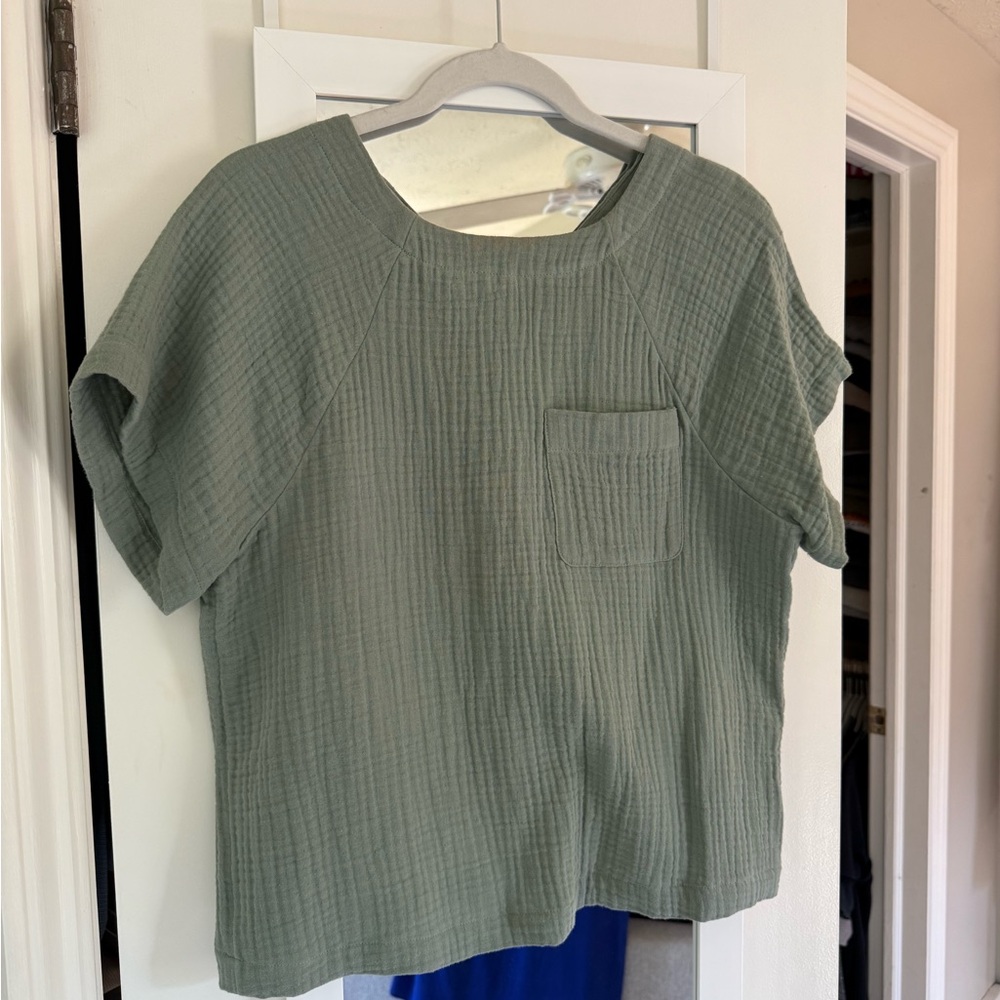 Nordstrom - Green Women's Top